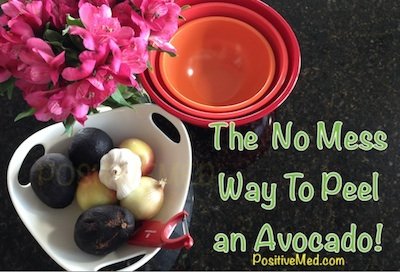 The  No Mess Way To Peel  an Avocado!